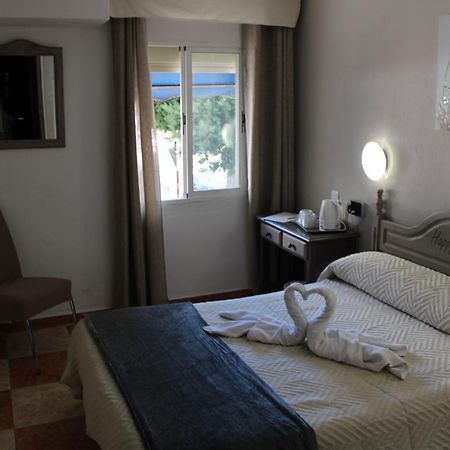 Virgen Del Rocio II Hotel Torremolinos Ngoại thất bức ảnh