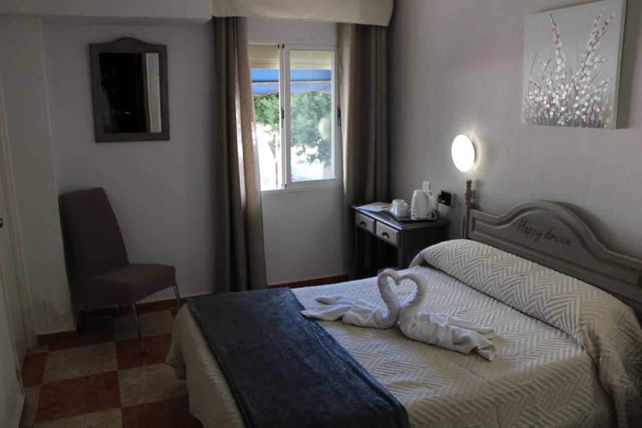 Virgen Del Rocio II Hotel Torremolinos Ngoại thất bức ảnh
