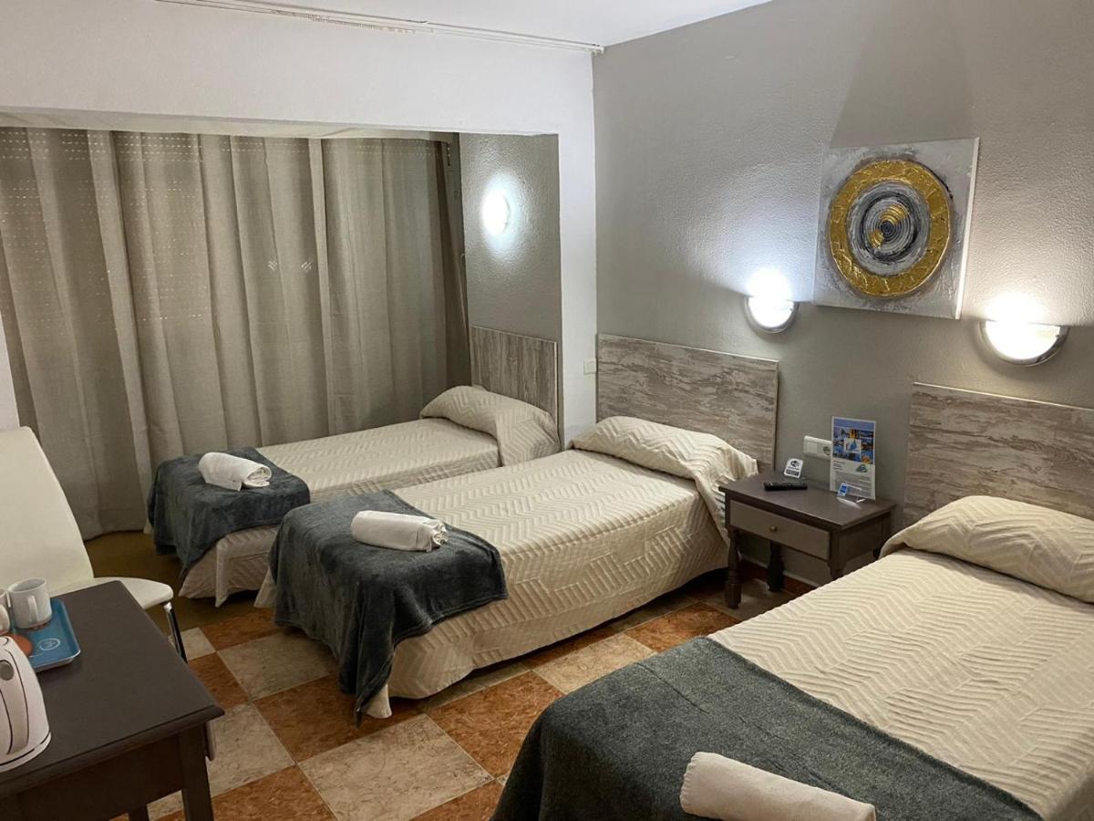 Virgen Del Rocio II Hotel Torremolinos Ngoại thất bức ảnh