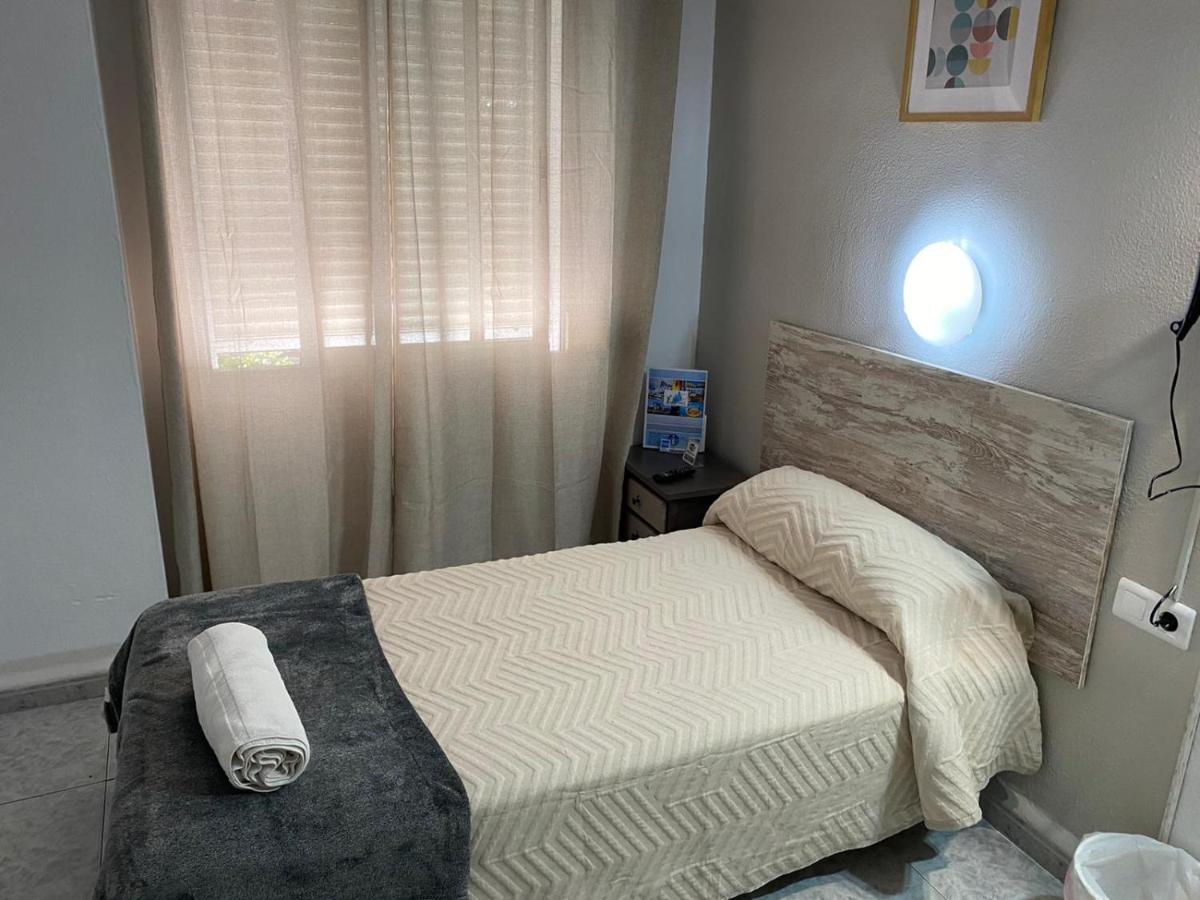 Virgen Del Rocio II Hotel Torremolinos Ngoại thất bức ảnh