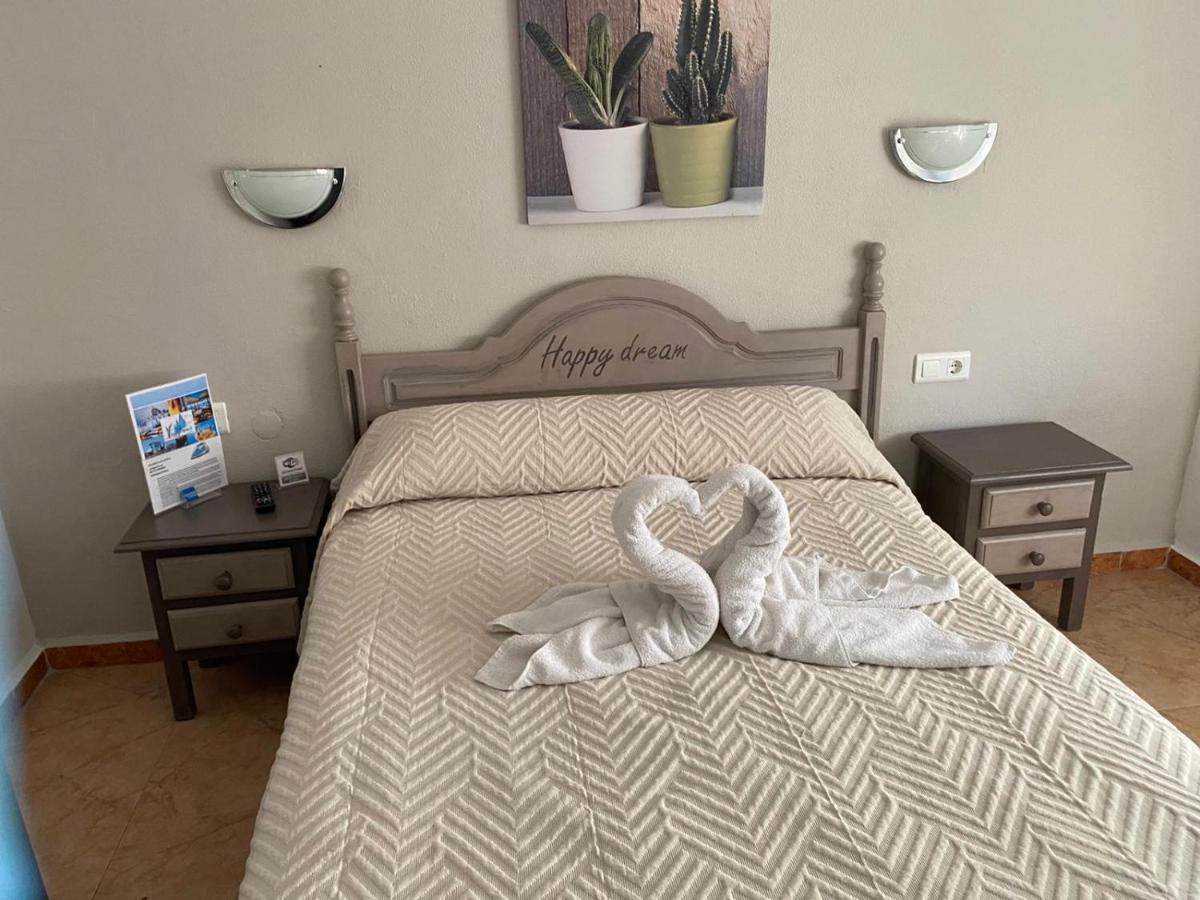 Virgen Del Rocio II Hotel Torremolinos Ngoại thất bức ảnh